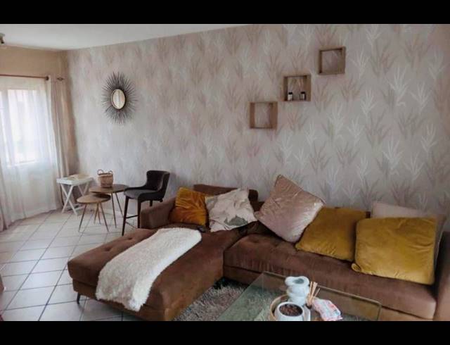 2 BEDROOM PROPERTY TO RENT IN CARLSWALD